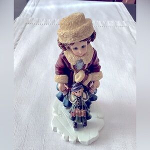 Boyd Bears Vintage Resin Figurine